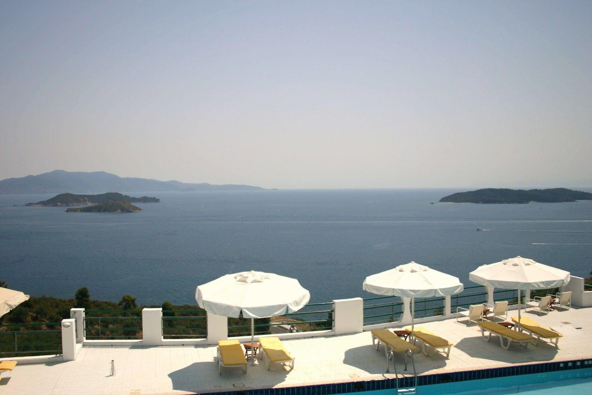 Skiathos Club Hotel & Suites Vasilias  Dış mekan fotoğraf