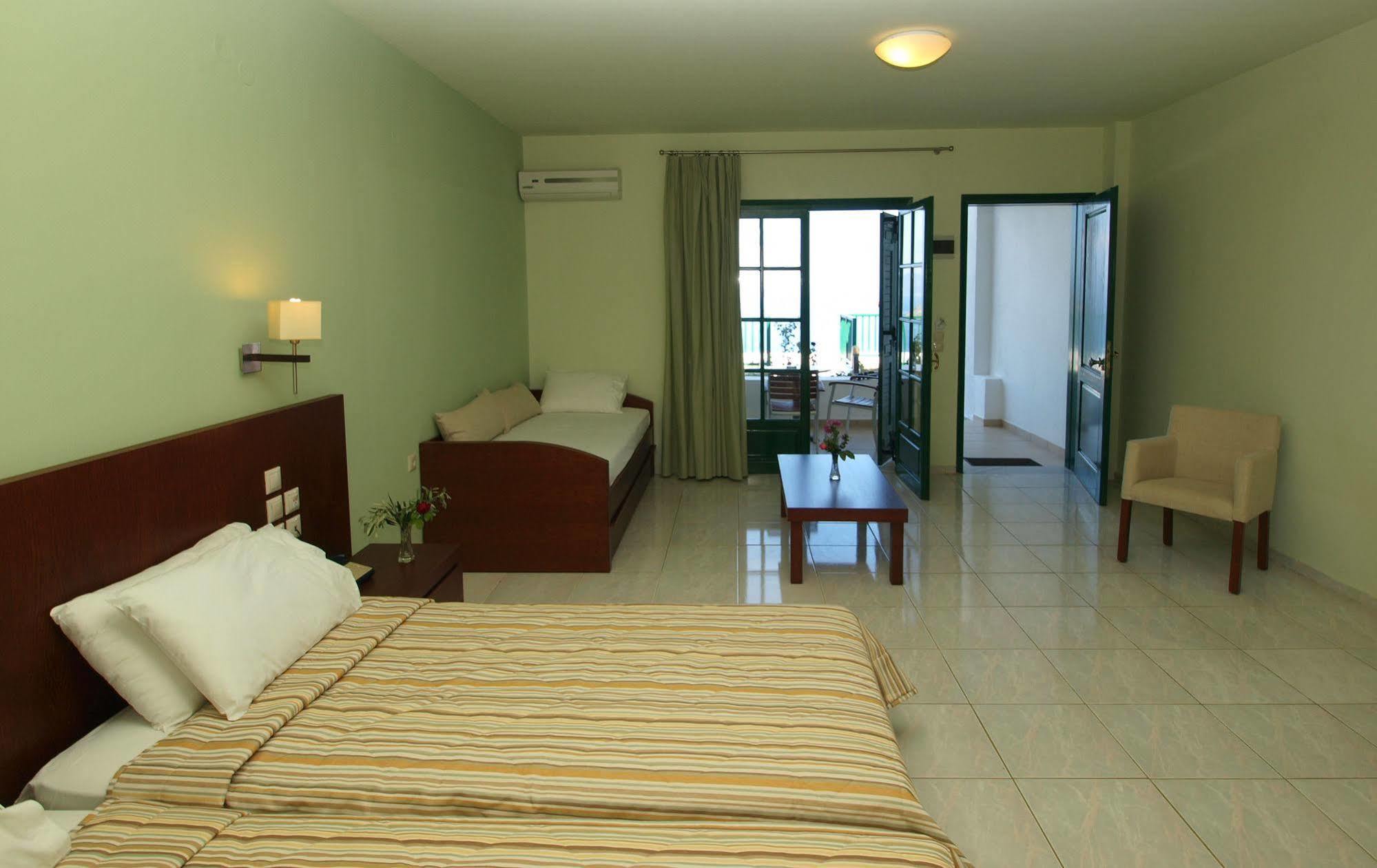 Skiathos Club Hotel & Suites Vasilias  Dış mekan fotoğraf